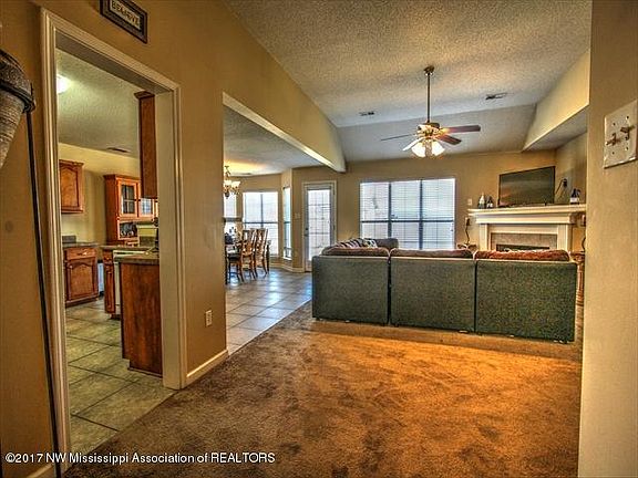 5th image of 2840 Russum Dr