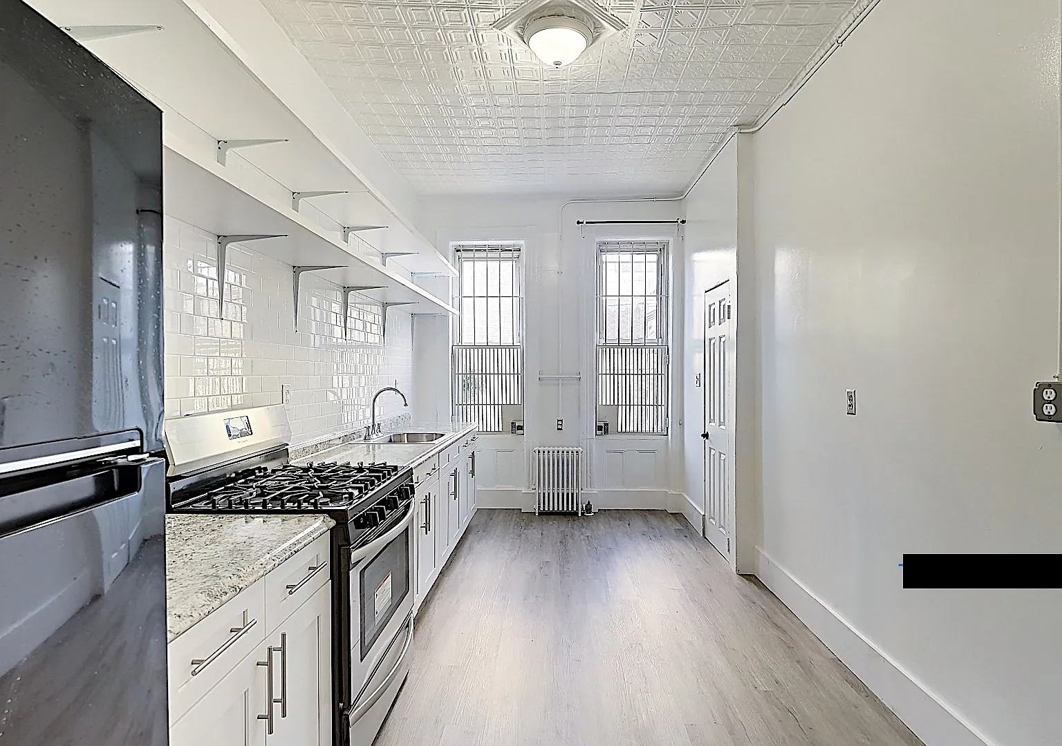 181 Irving Avenue — Photo 1
