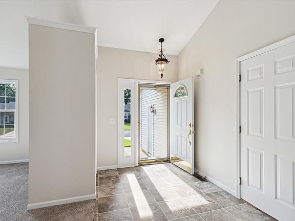 5th image of 4392 Sweet Cherry Ln
