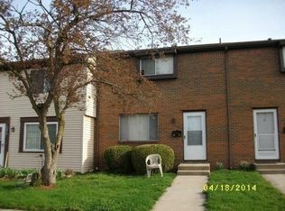 4876 Foxcroft Ct, Columbus, OH 43232