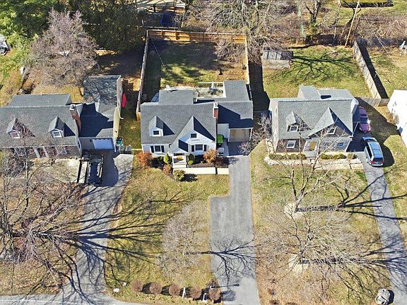 4th image of 13230 Club Rd