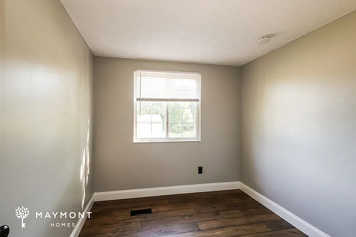 1137 Beechridge Ct — Photo 10