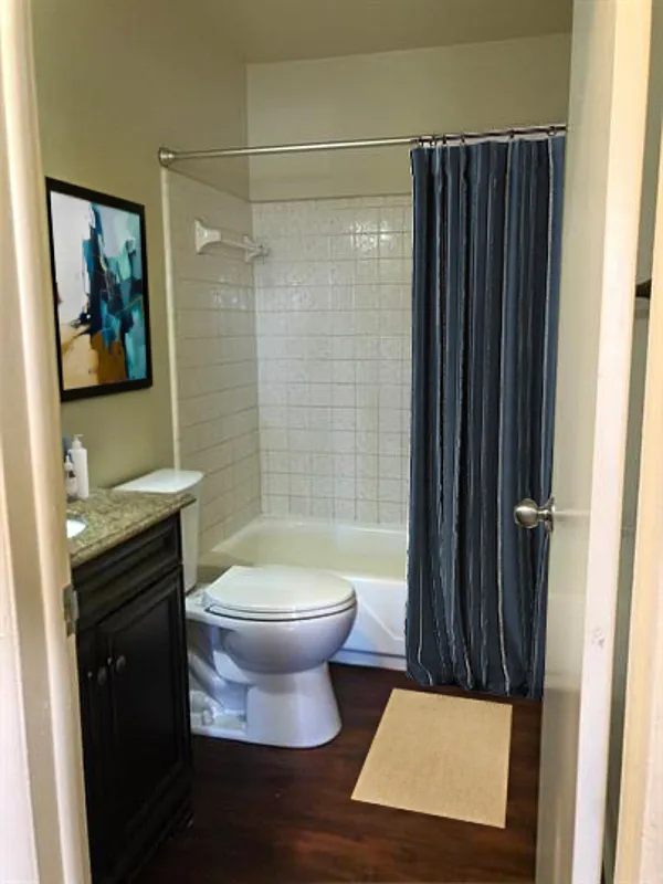 2 bed, 1.0 bath, 850 sqft, $900 — Photo 4