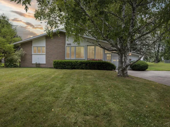 2093 W German Rd, Bay City, MI 48708