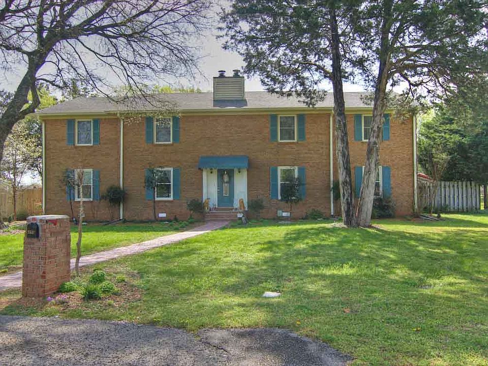 1st image of 2537 Summit Ct #2539