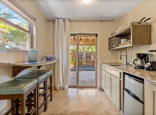 15 Nalu Pl UNIT B, Paia, HI 96779