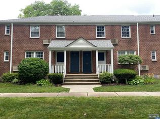 80 Clark Ct, Rutherford, NJ 07070