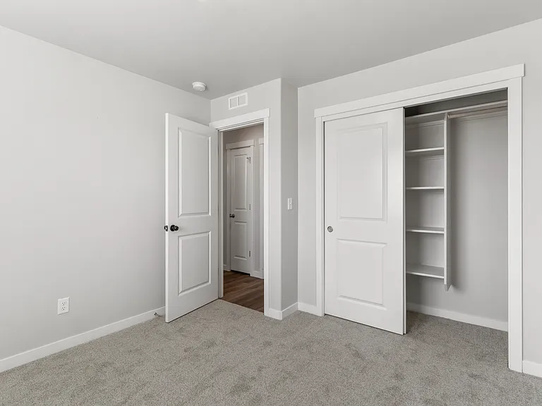 1876 Gage Ave — Photo 17