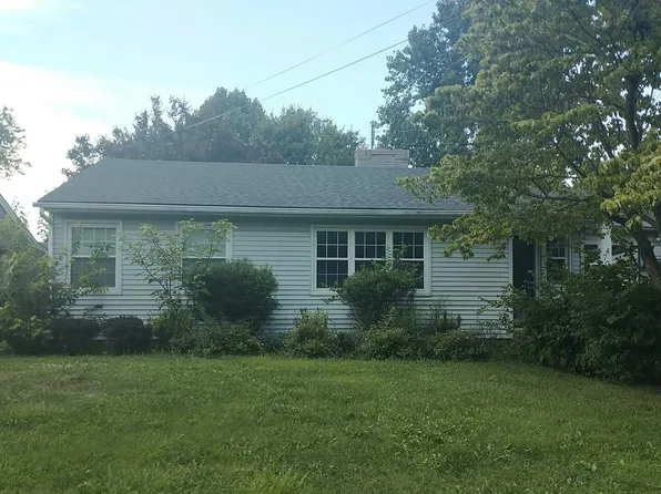707 Hillcrest Dr, Danville, KY 40422