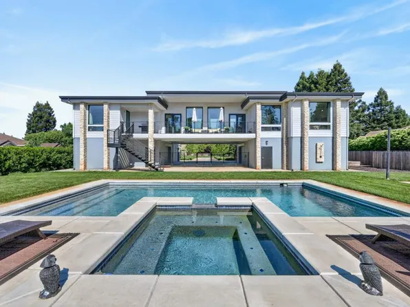 713 Saddleback Dr, Marysville, CA 95901