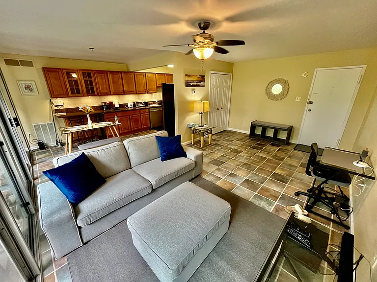 4420 Briarwood Ct N #24 — Photo 18