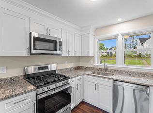 194 S End Rd #2, East Haven, CT 06512