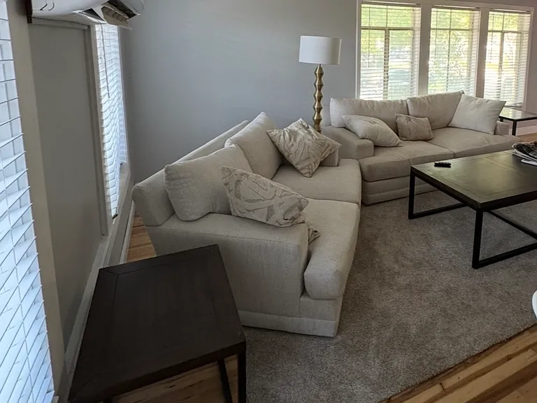 701 Monticello Dr #205 — Photo 2