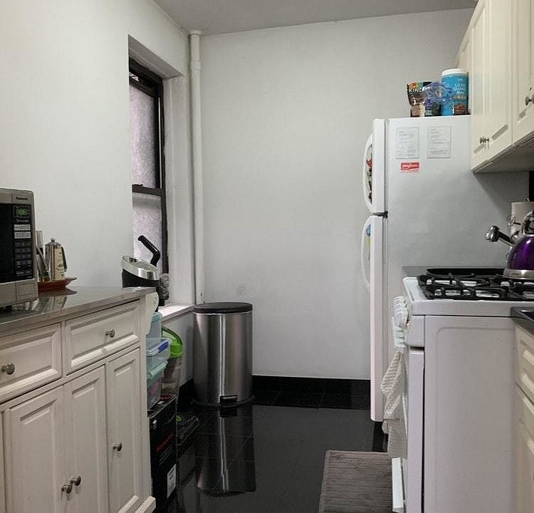 1st image of 315 E 56th St #10P