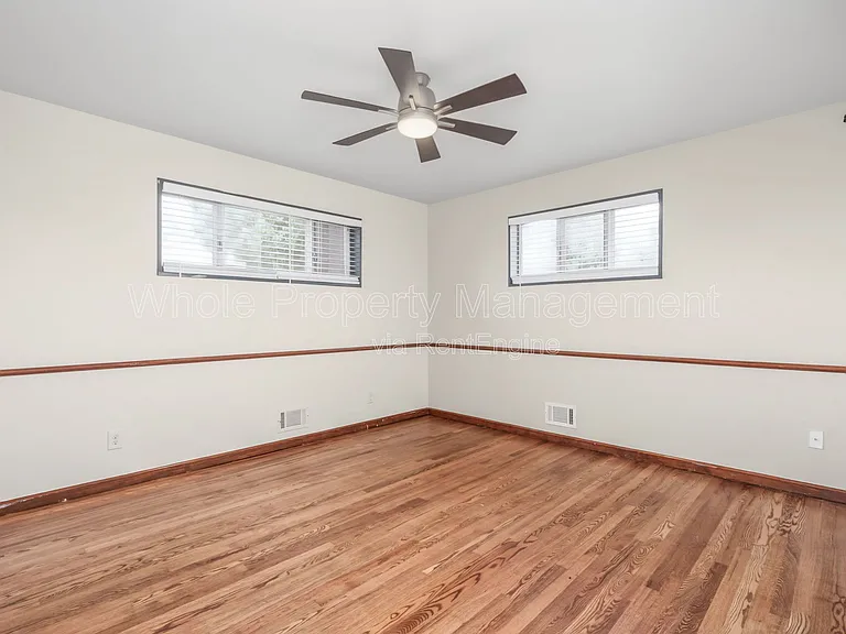 7071 Ruth Way — Photo 7