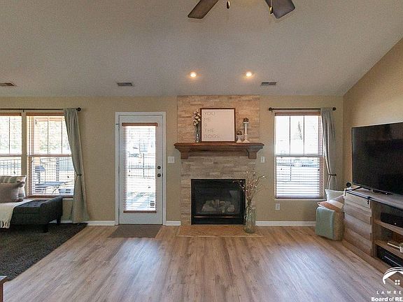 4th image of 1829 Villo Woods Ct
