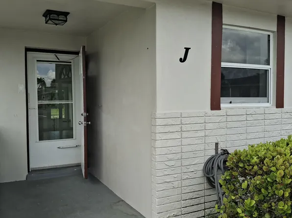 2739 Emory Dr W APT J, West Palm Beach, FL 33415