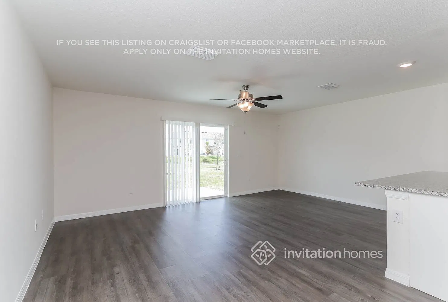3659 Brownsville Pl Tampa, FL 33619 — Photo 4