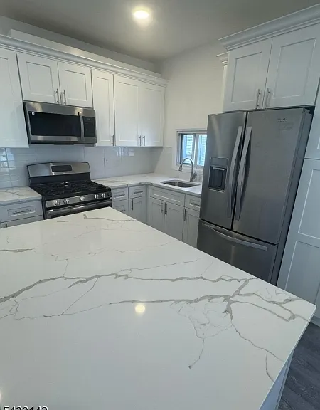 71-73 Madison Ave #1 — Photo 3