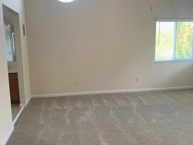 9653 Cloveridge Dr — Photo 17