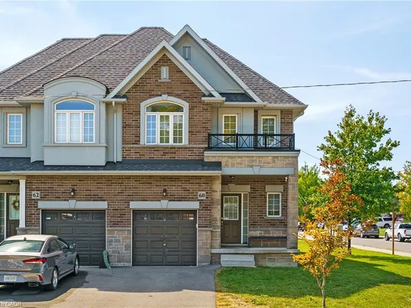 60 Bobolink Rd, Hamilton, ON L9A 2P5