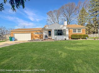 2529 Arlington Rd, Lansing, MI 48906