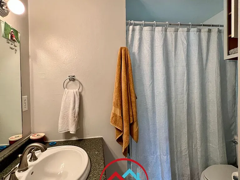 1007 N Lbj Dr — Photo 16