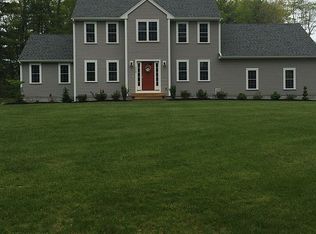 208 Thompson St, Halifax, MA 02338