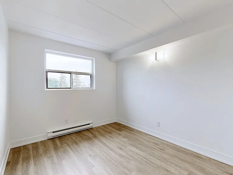 110 Nonquon Rd — Photo 14