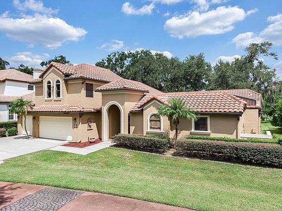 3rd image of 407 Harbour Oaks Pointe Dr