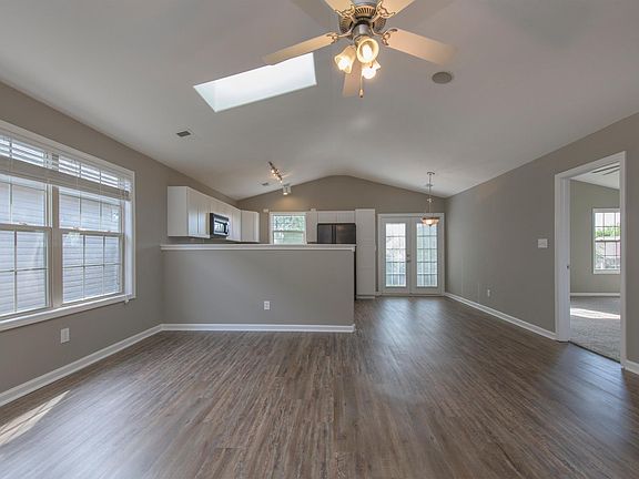 2nd image of 177 Blue Heron Pl