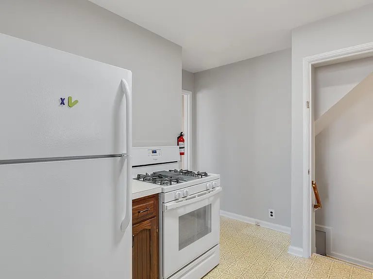 357 Emmons Blvd — Photo 26