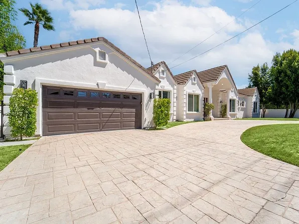 5206 Topeka Dr, Tarzana, CA 91356