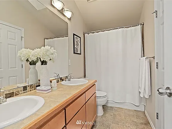 1150 N 85th St — Photo 29