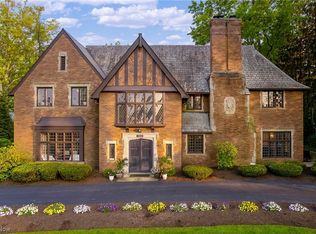 16600 Parkland Dr, Shaker Heights, OH 44120