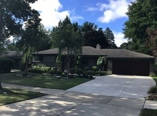 2453 Radnor St, Birmingham, MI 48009