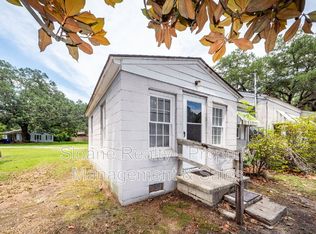 2214 Midland Park Rd #B, Charleston, SC 29406