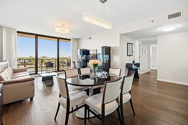 Sold by Ilite Realty Inc | media 6