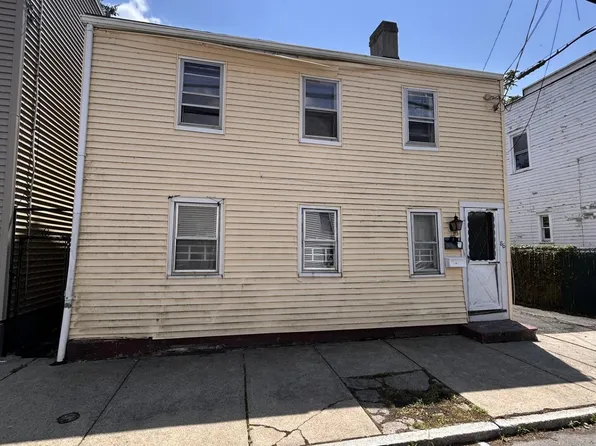 86 Ida Street, Troy, NY 12180