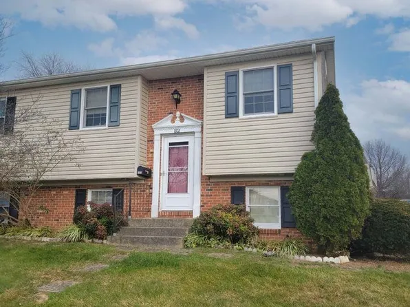 802 Northfield Ct, Harrisonburg, VA 22802