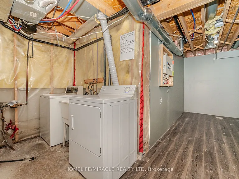 340 Dunsmore Ln — Photo 30