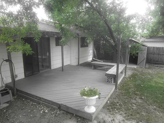 DECK & OUTSIDE STORAGE
