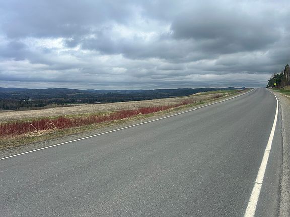 5th image of 304 Strip Road