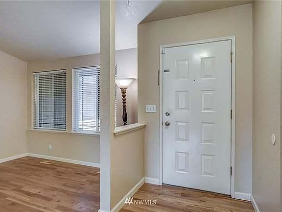 3rd image of 15514 20th Avenue Ct E