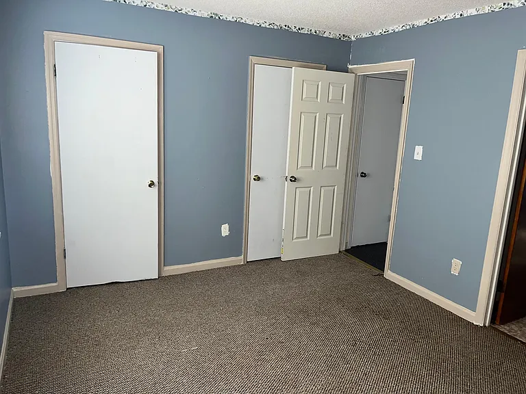 Erik Ct — Photo 8