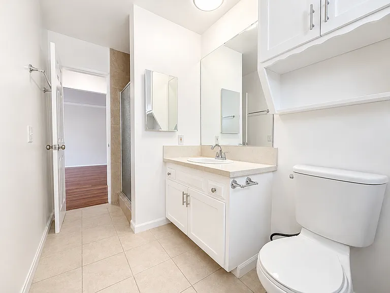 320 S. Clark Dr. — Photo 9