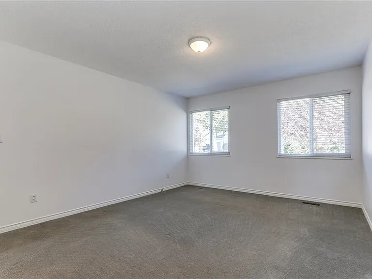 5334 Camaro Dr — Photo 17
