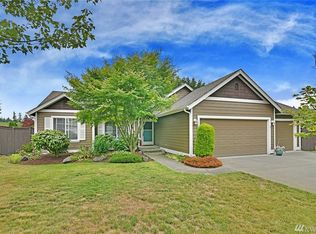 18256 Miss Ellis Loop NE, Poulsbo, WA 98370