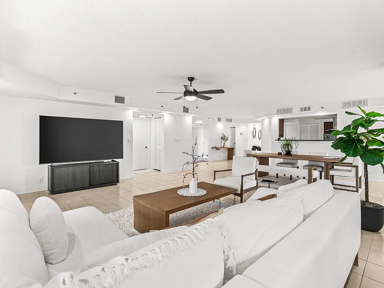 7201 Promenade Dr E #302 — Photo 9
