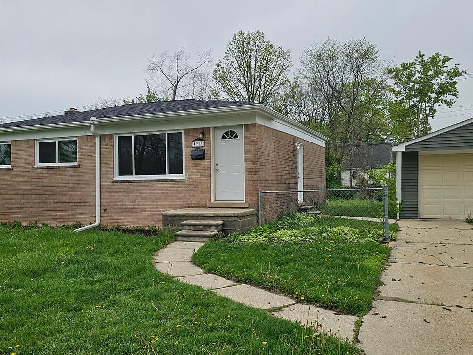 1st image of 1223 Deering St